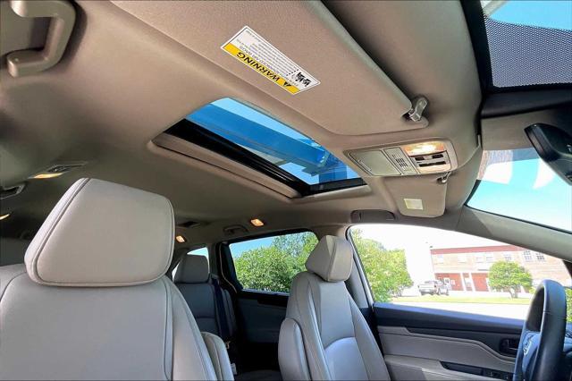 used 2023 Honda Odyssey car, priced at $32,999