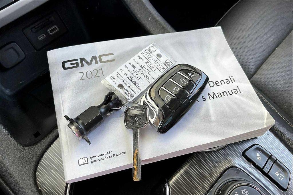 used 2021 GMC Acadia car, priced at $23,999
