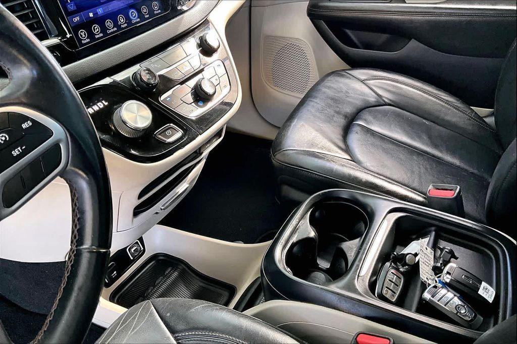 used 2017 Chrysler Pacifica car, priced at $7,999