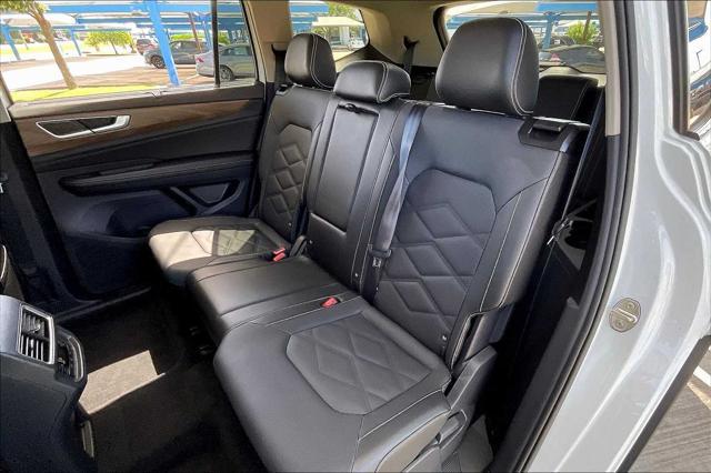 used 2024 Volkswagen Atlas car, priced at $31,699