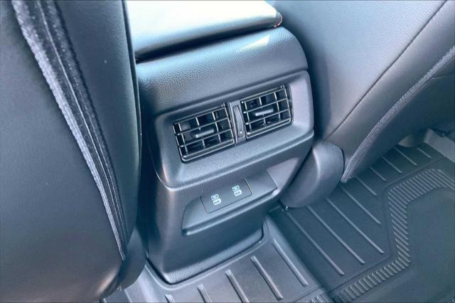new 2025 Honda CR-V Hybrid car, priced at $39,045