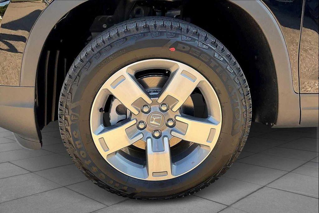 new 2025 Honda Ridgeline car, priced at $41,430