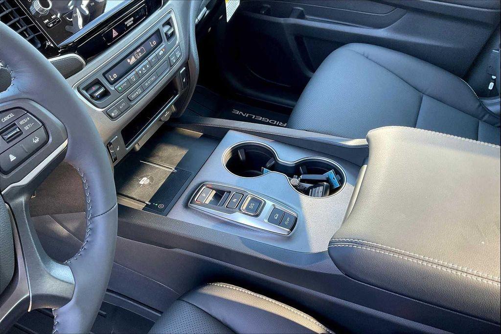 new 2025 Honda Ridgeline car, priced at $41,430