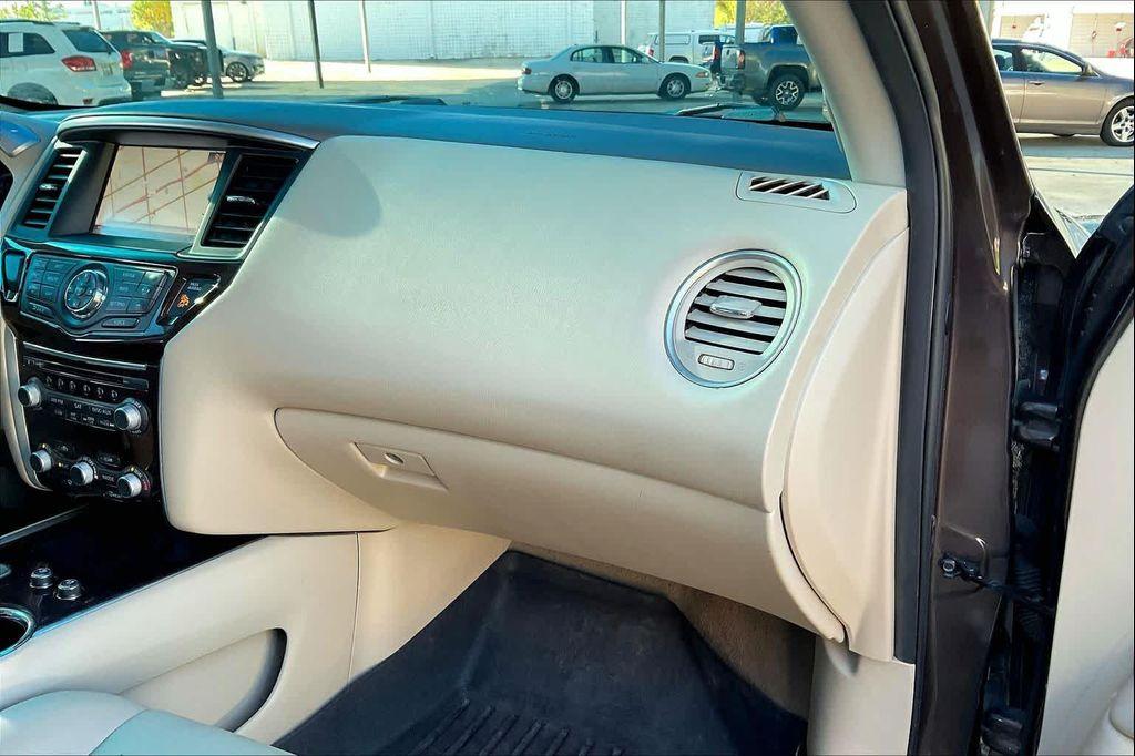 used 2015 Nissan Pathfinder car, priced at $7,999