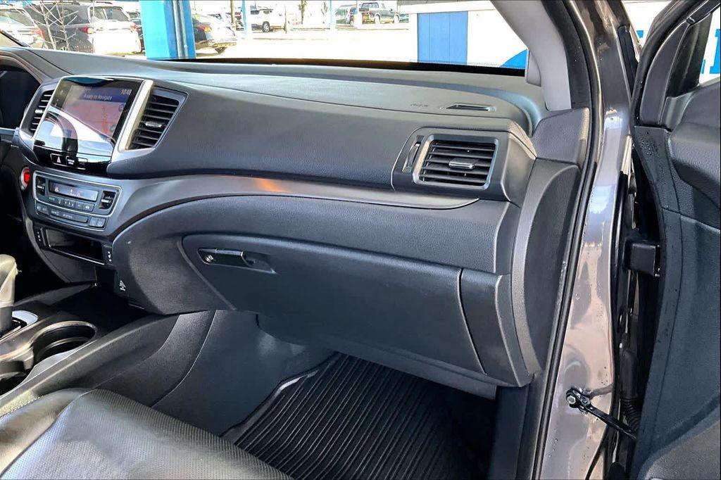 used 2017 Honda Ridgeline car, priced at $10,000