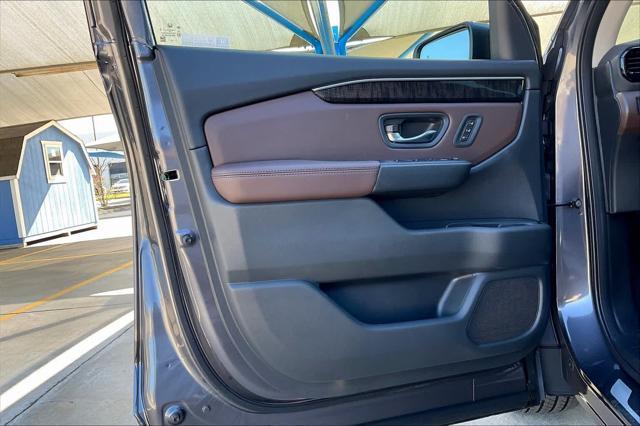 new 2025 Honda Pilot car, priced at $56,250