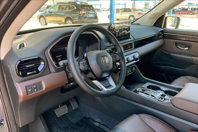 new 2025 Honda Pilot car, priced at $56,250