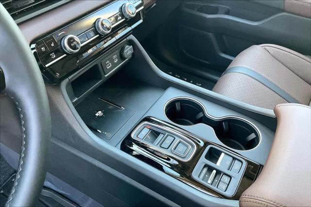 new 2025 Honda Pilot car, priced at $56,250