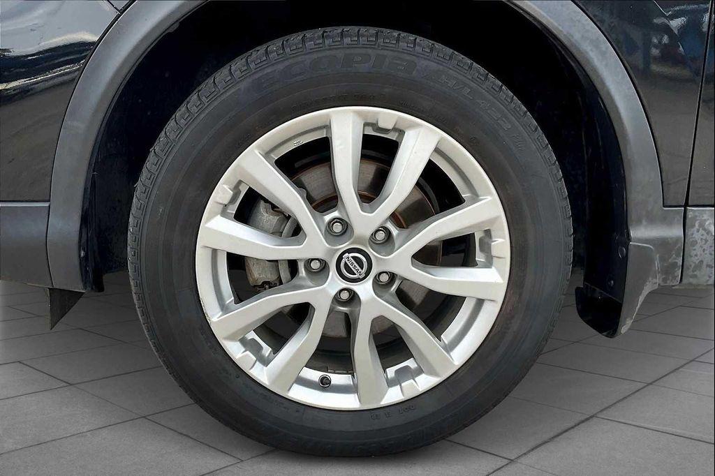used 2022 Nissan Rogue Sport car, priced at $16,499