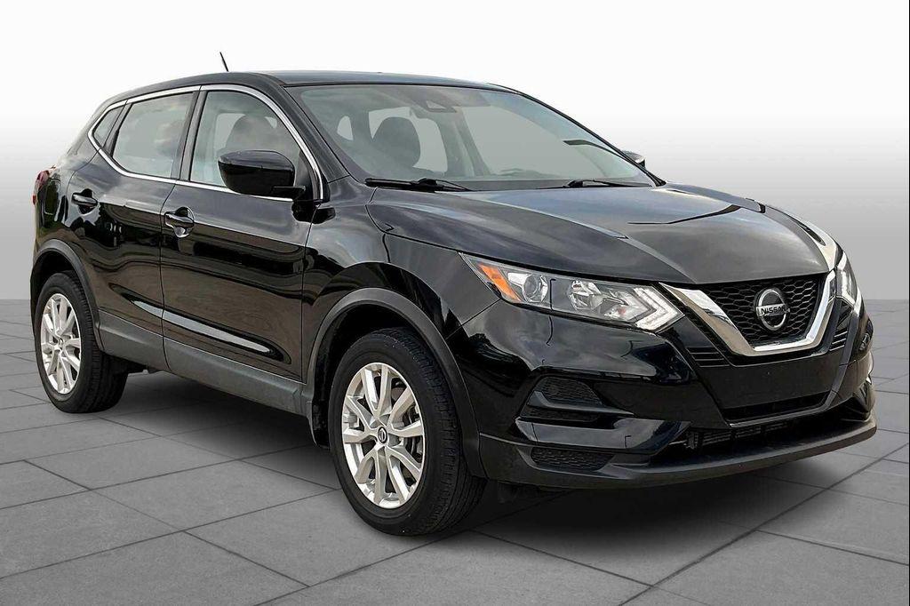 used 2022 Nissan Rogue Sport car, priced at $16,499