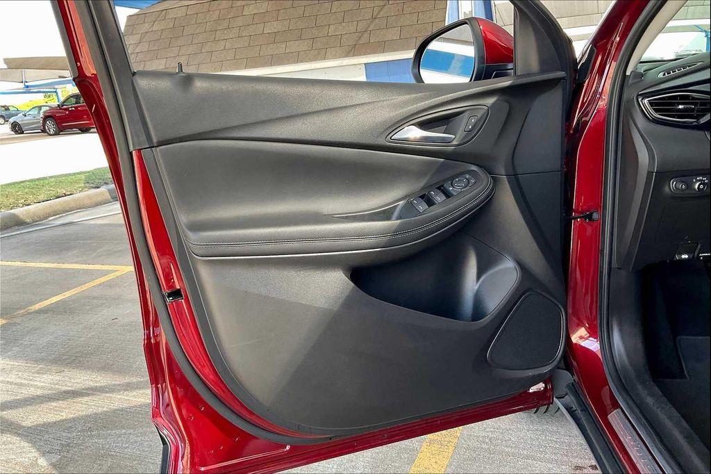 used 2022 Buick Encore GX car, priced at $17,899