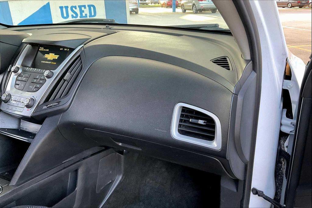 used 2017 Chevrolet Equinox car, priced at $10,000