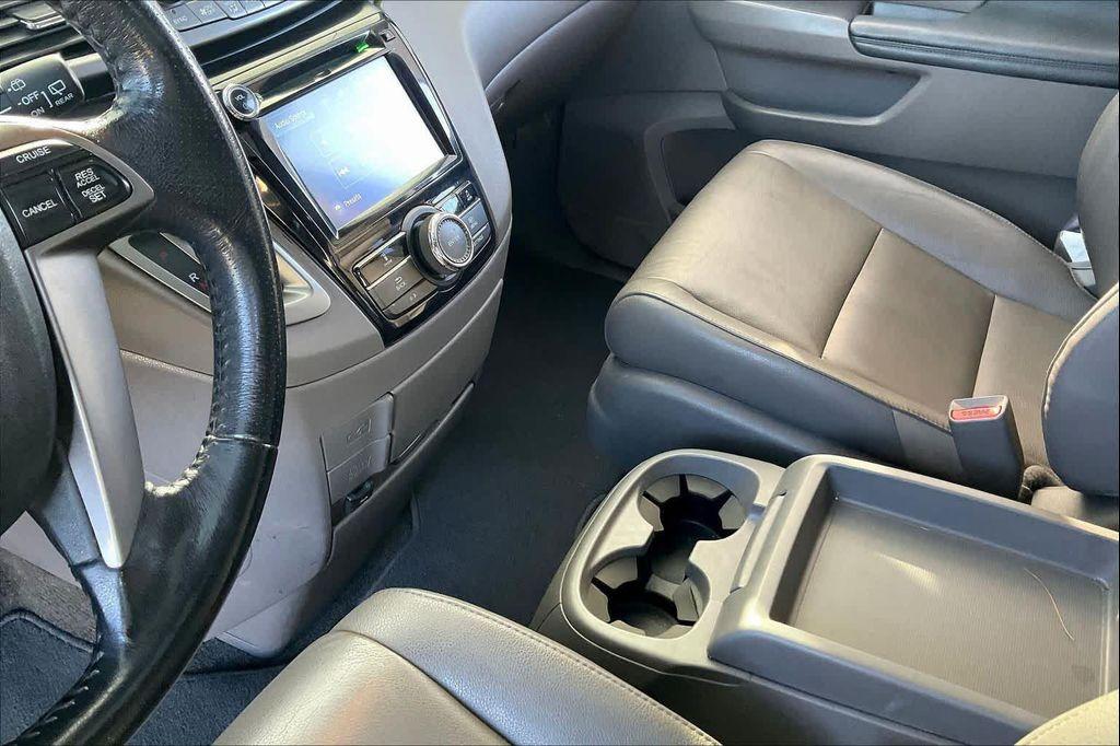 used 2014 Honda Odyssey car, priced at $9,999