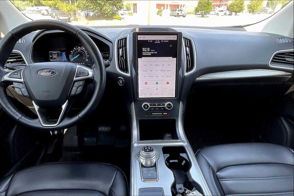 used 2022 Ford Edge car, priced at $22,999