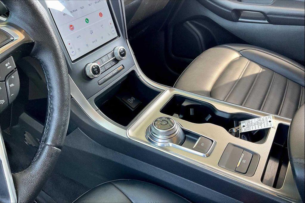 used 2022 Ford Edge car, priced at $22,999