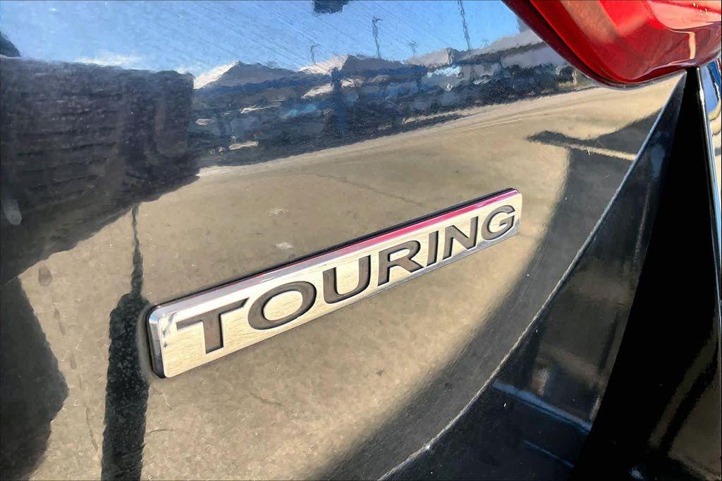 used 2011 Honda Odyssey car, priced at $7,999