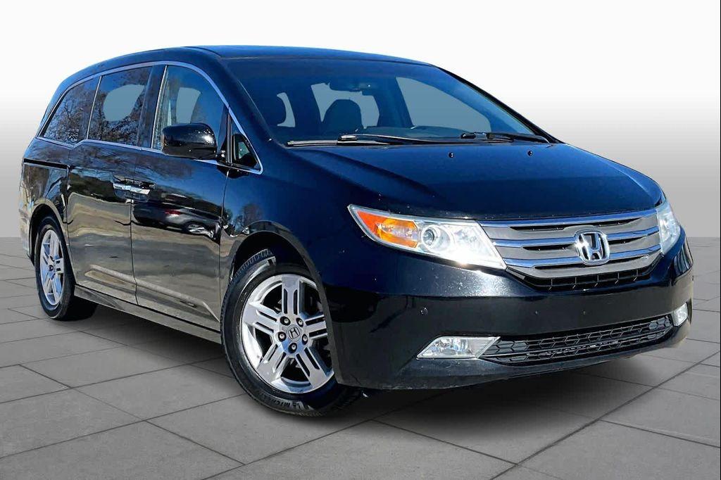 used 2011 Honda Odyssey car, priced at $7,999