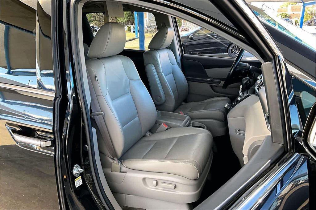 used 2011 Honda Odyssey car, priced at $7,999