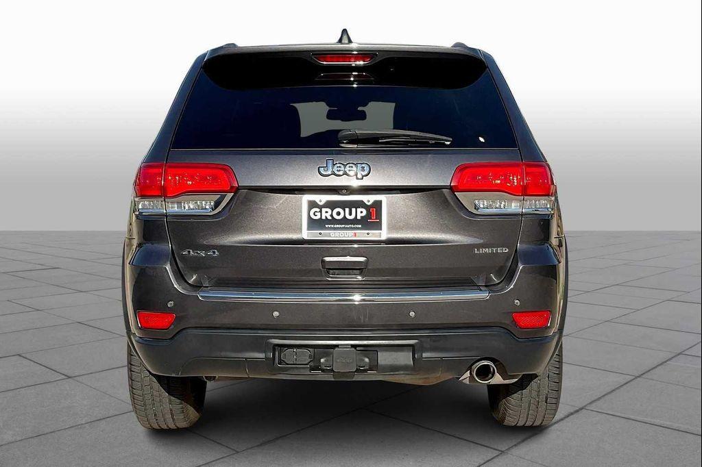 used 2015 Jeep Grand Cherokee car, priced at $11,344