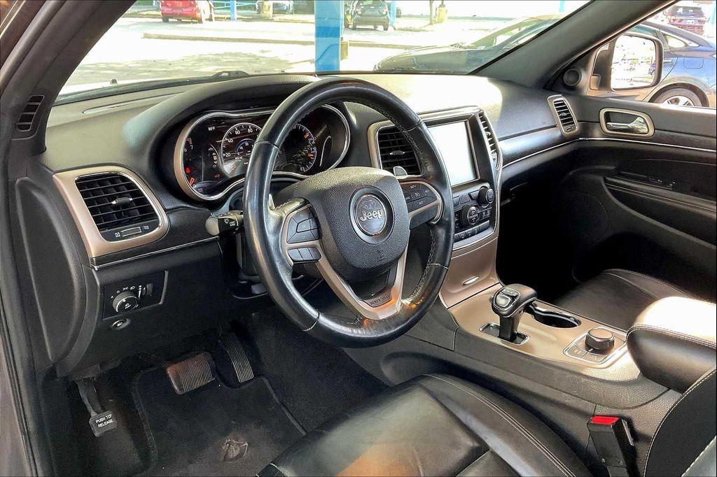 used 2015 Jeep Grand Cherokee car, priced at $11,344