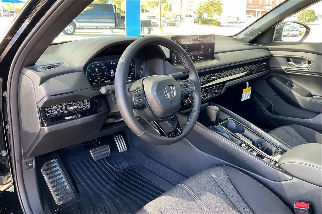 new 2025 Honda Accord Hybrid car, priced at $33,100