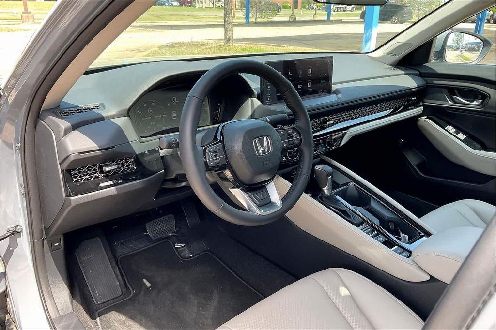 used 2025 Honda Accord Hybrid car, priced at $38,599