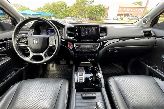 used 2022 Honda Pilot car, priced at $28,999