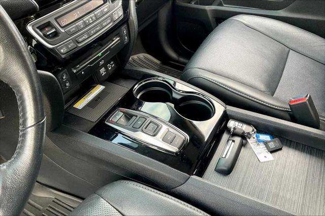 used 2022 Honda Pilot car, priced at $28,999