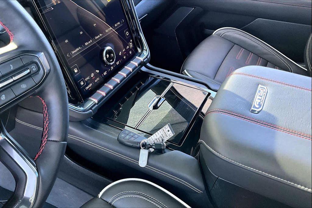 used 2025 GMC Yukon car, priced at $87,595