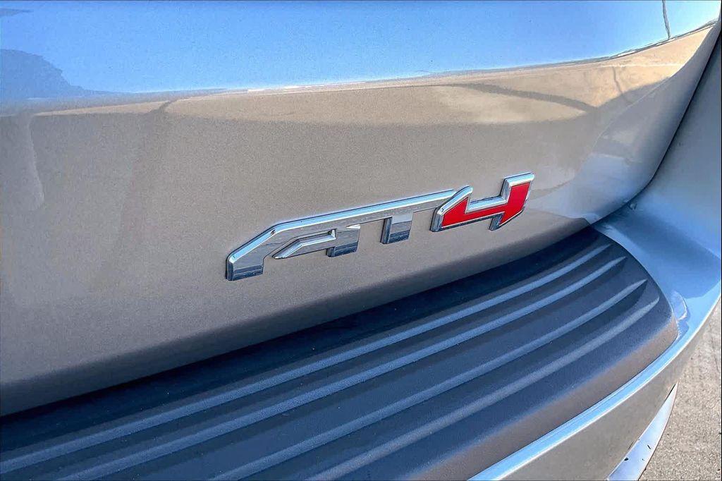 used 2025 GMC Yukon car, priced at $87,595