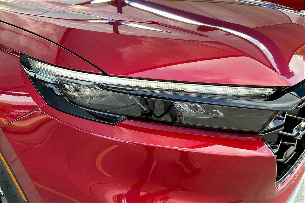 new 2026 Honda CR-V Hybrid car, priced at $38,400