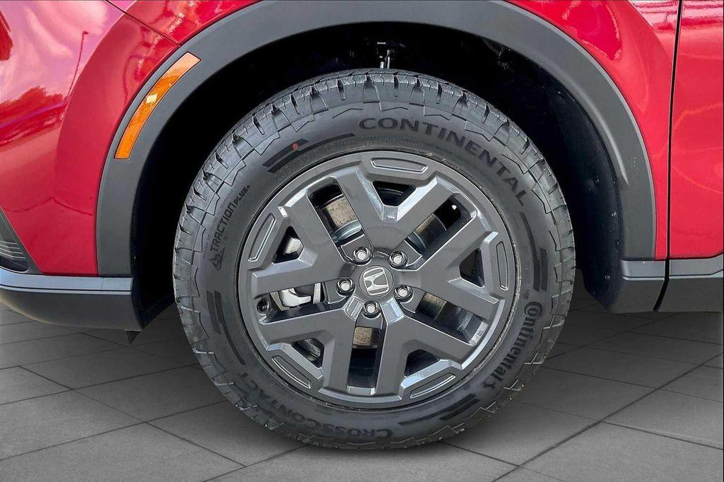 new 2026 Honda CR-V Hybrid car, priced at $38,400