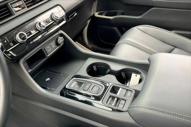 used 2025 Honda Pilot car, priced at $45,000