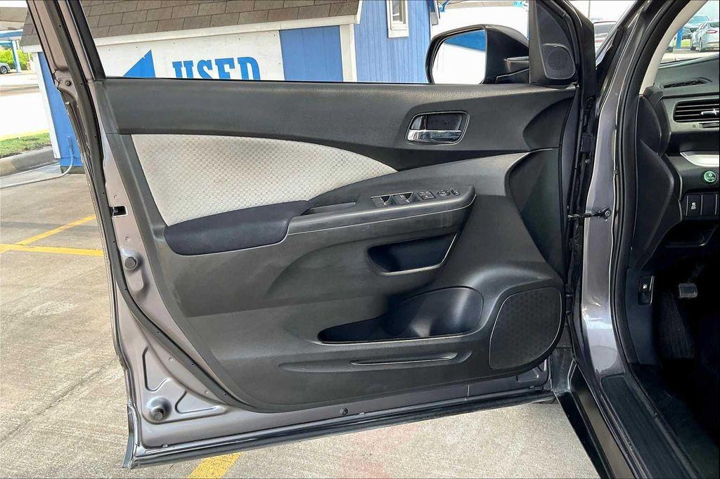 used 2016 Honda CR-V car, priced at $9,600