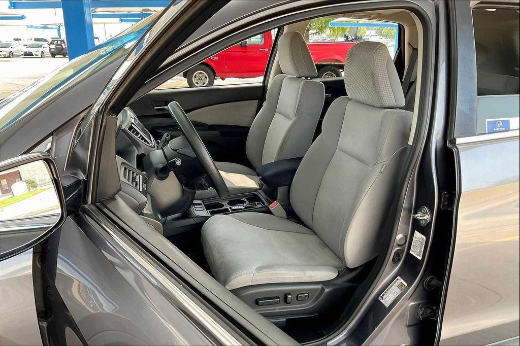 used 2016 Honda CR-V car, priced at $9,600