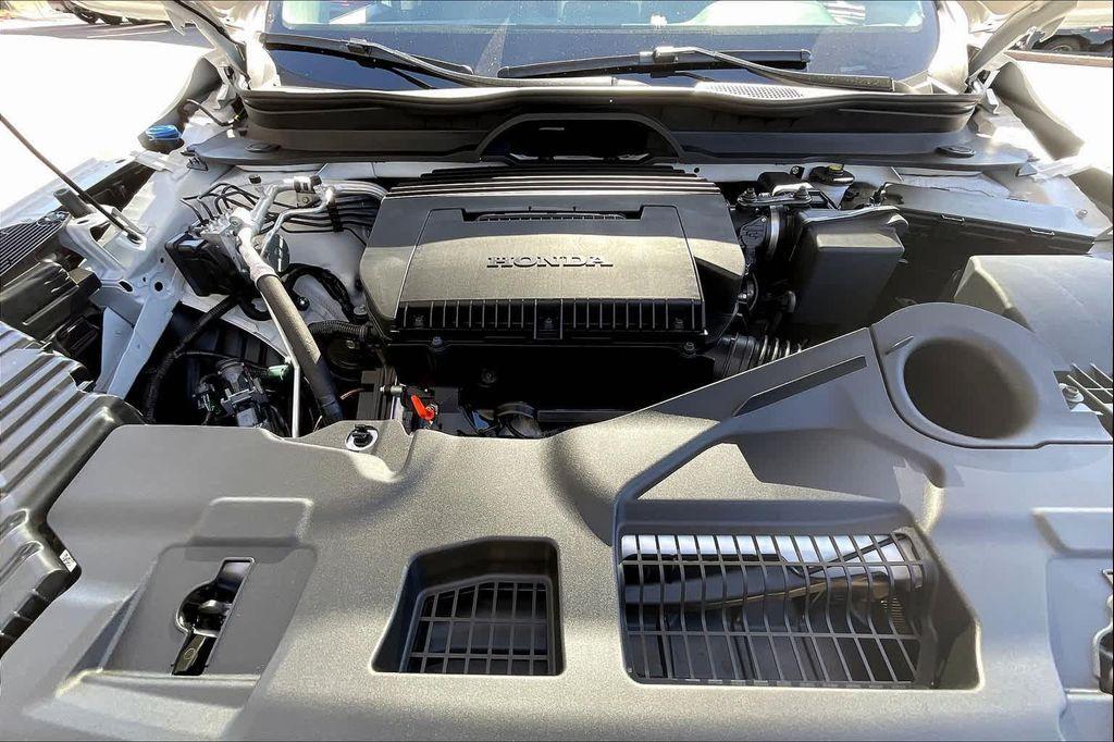 new 2025 Honda Pilot car, priced at $46,050