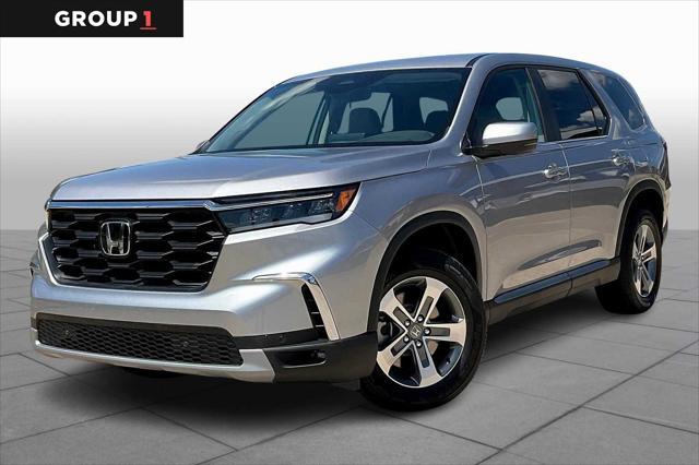 new 2025 Honda Pilot car, priced at $45,680