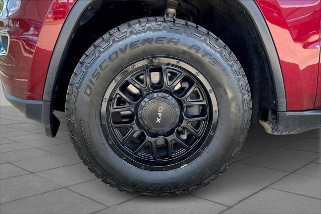 used 2018 Jeep Grand Cherokee car, priced at $12,999