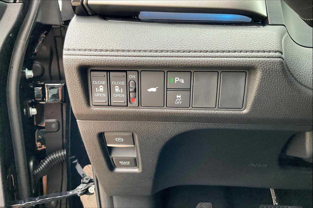 new 2026 Honda Odyssey car, priced at $48,990