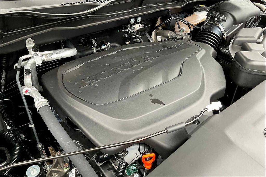 new 2026 Honda Odyssey car, priced at $48,990