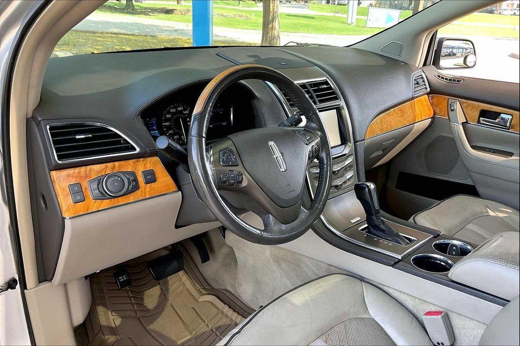 used 2013 Lincoln MKX car, priced at $8,899
