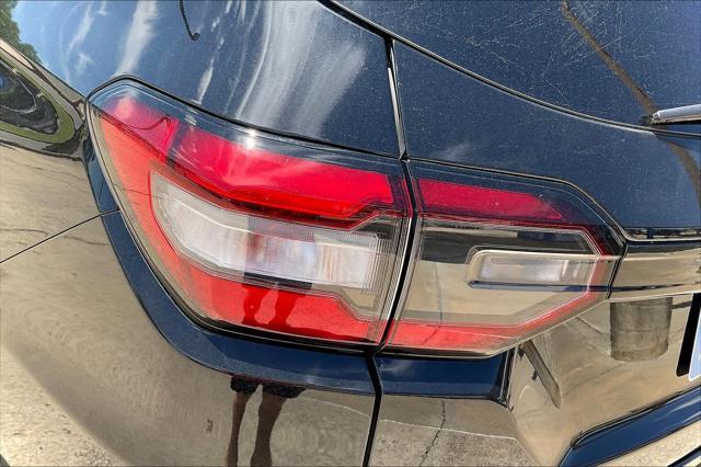 new 2025 Honda Pilot car, priced at $44,950