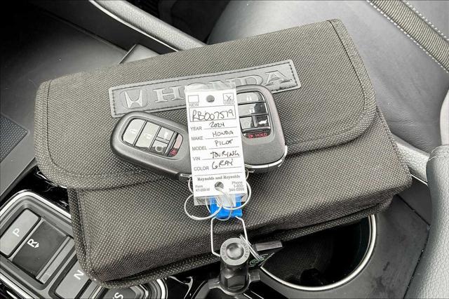 used 2024 Honda Pilot car, priced at $41,699