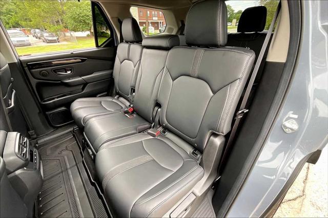 used 2024 Honda Pilot car, priced at $41,699