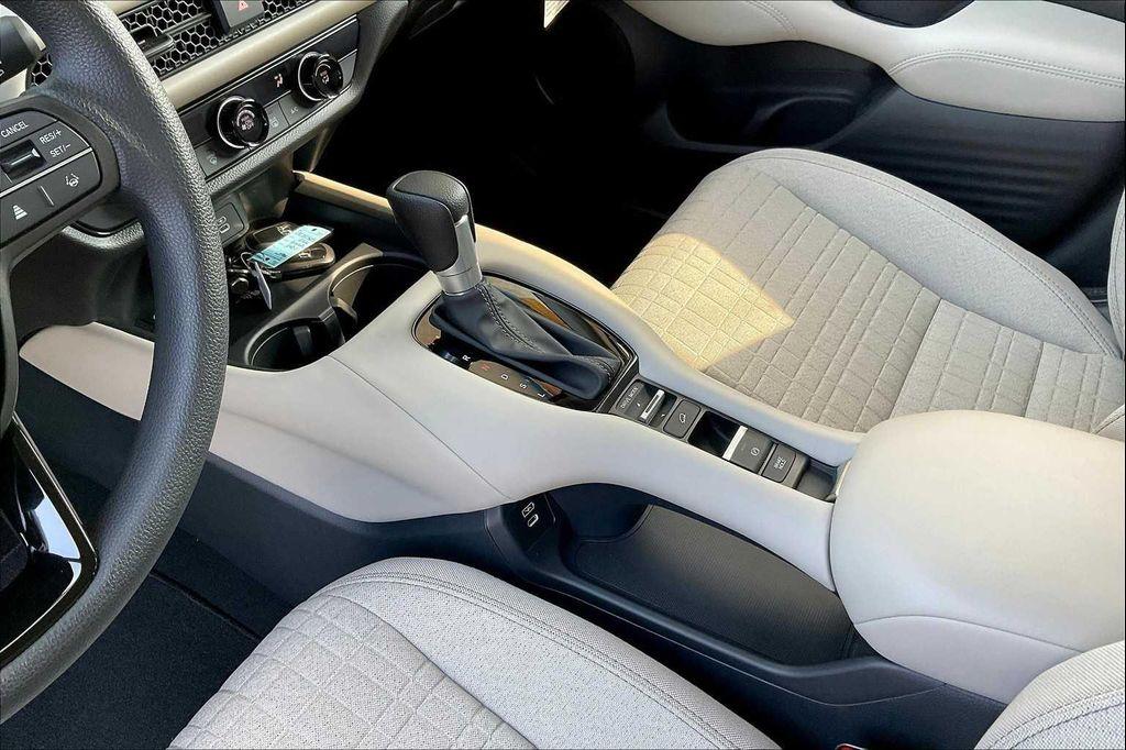 new 2026 Honda HR-V car, priced at $27,900