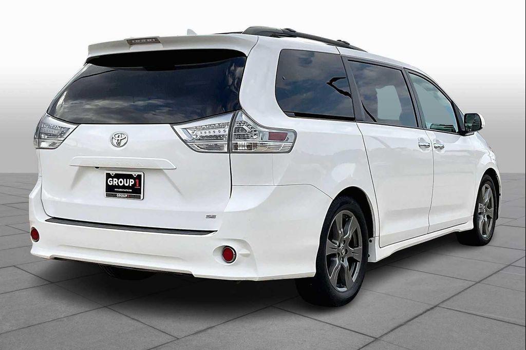 used 2018 Toyota Sienna car, priced at $17,999