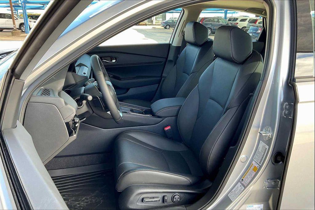 new 2025 Honda Accord Hybrid car, priced at $38,700