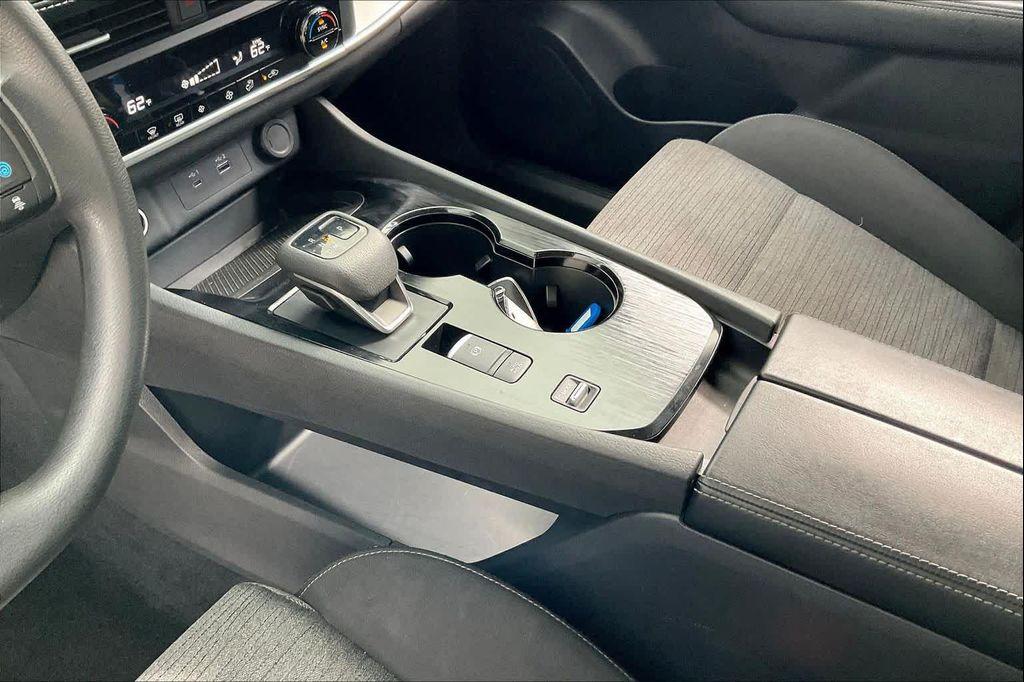 used 2023 Nissan Rogue car, priced at $21,999