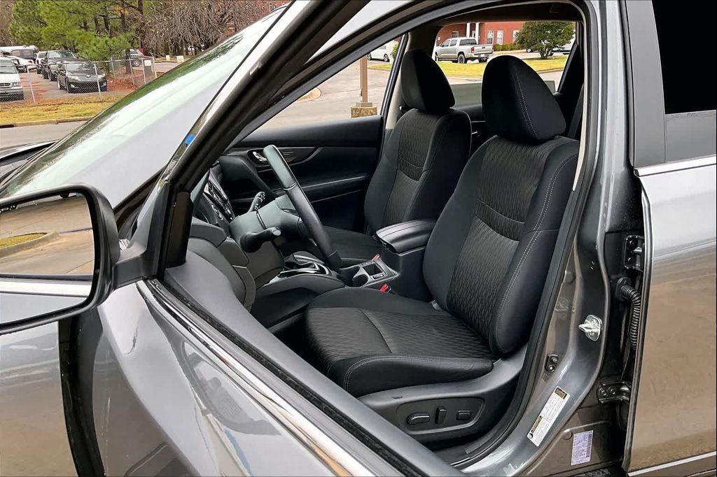 used 2019 Nissan Rogue car, priced at $12,999