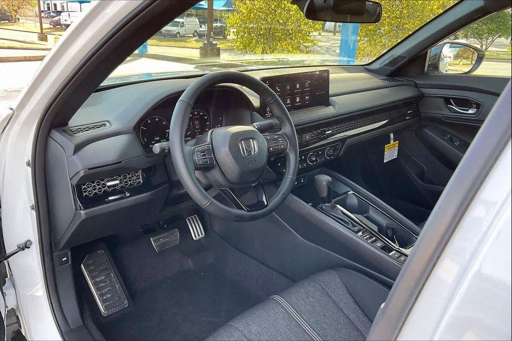 new 2025 Honda Accord Hybrid car, priced at $33,510